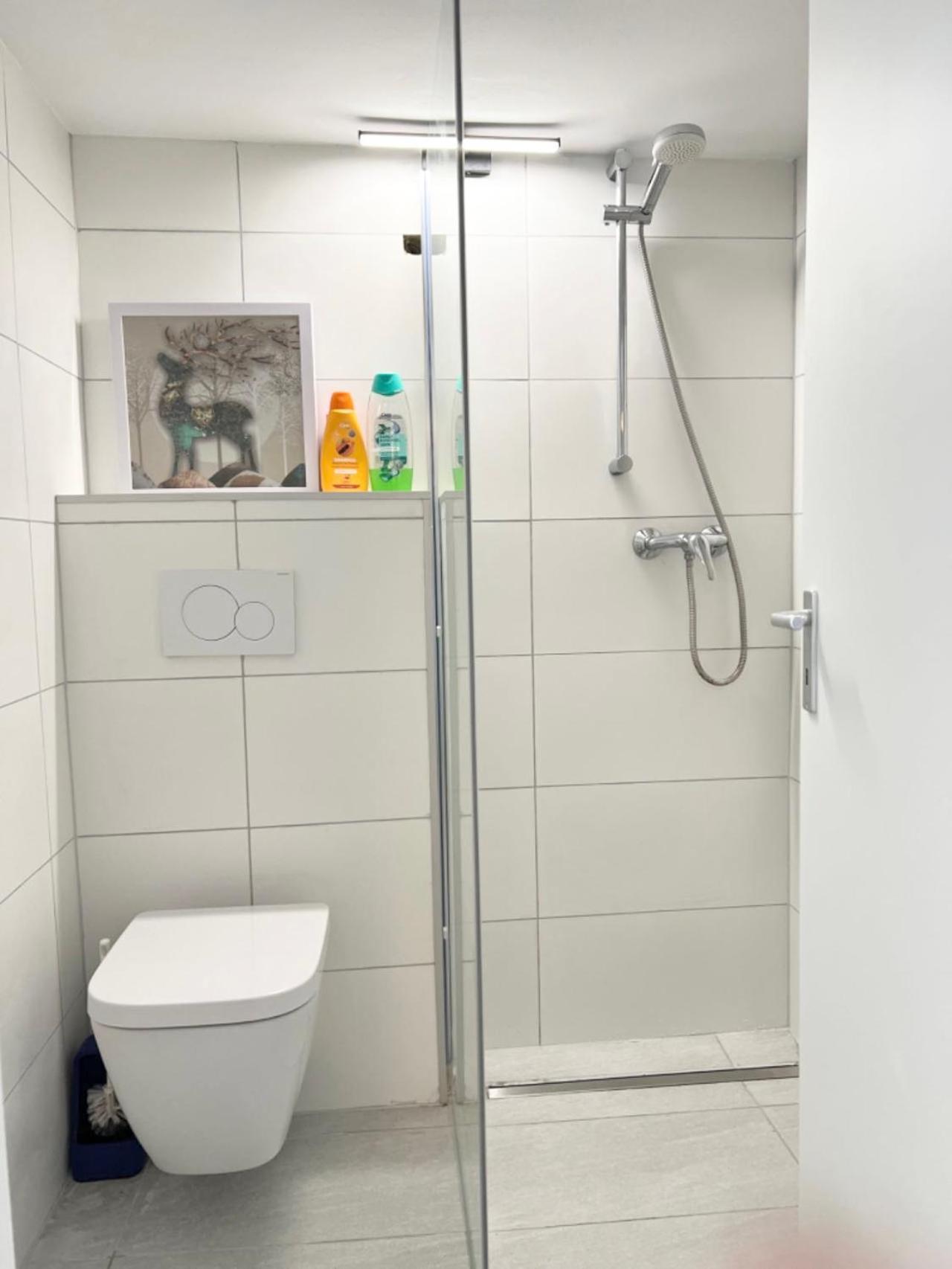 Near Düsseldorf Fair Messe, 2-bedroom apartment with nice Terrace&big Garden Exterior foto